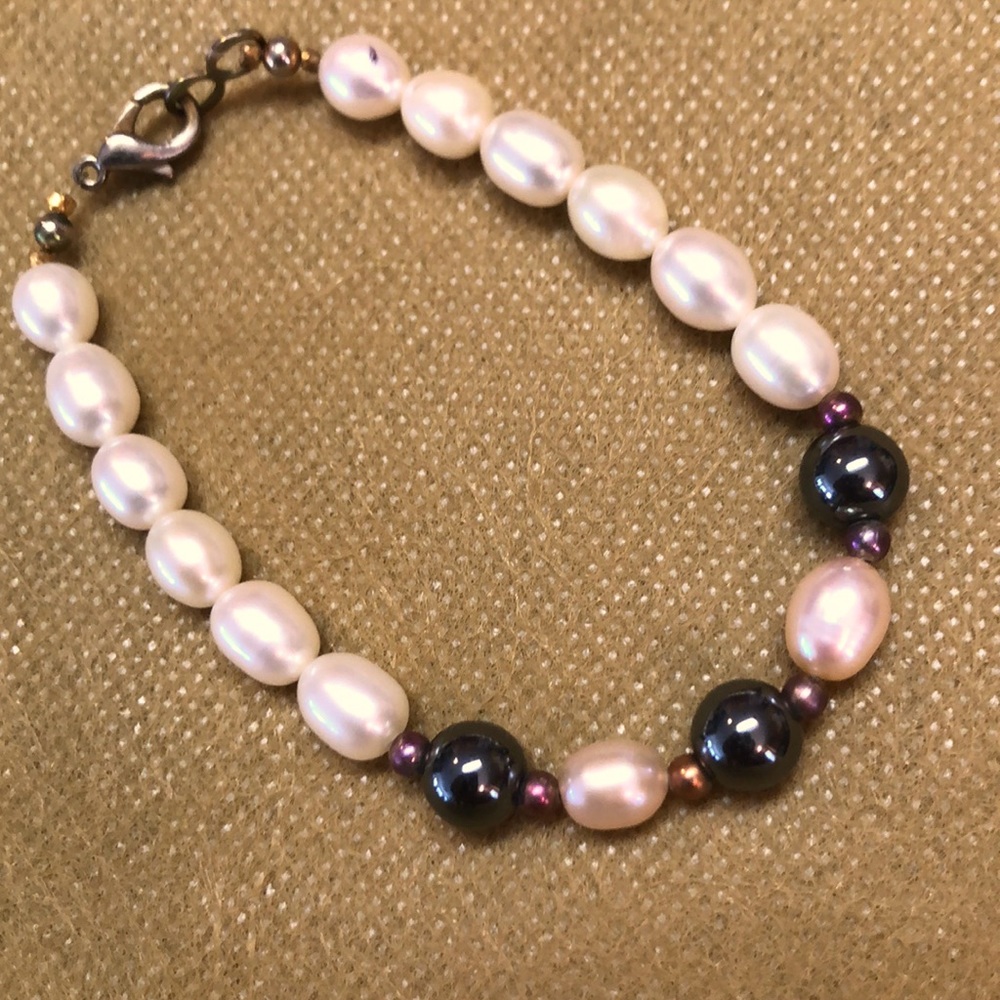 Platinum Cream White Pearls and A Gold Beaded 5.5-6” Bracelet